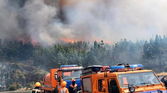 Brannrøyken kunne ses fra flere steder på Gran Canaria.